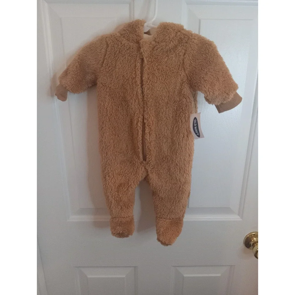 Old Navy‎  Hooded Critter Footed Sherpa One-piece  for Baby Size  0-3Month
